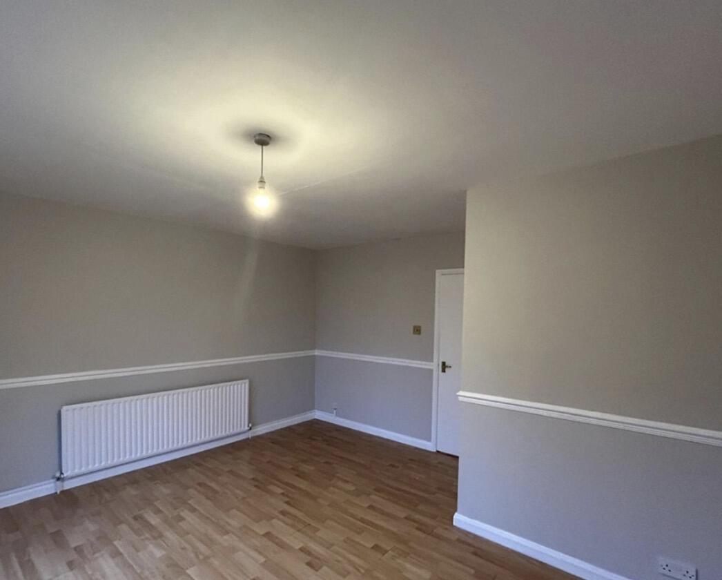 1 bed property in Queens Avenue, Greenford